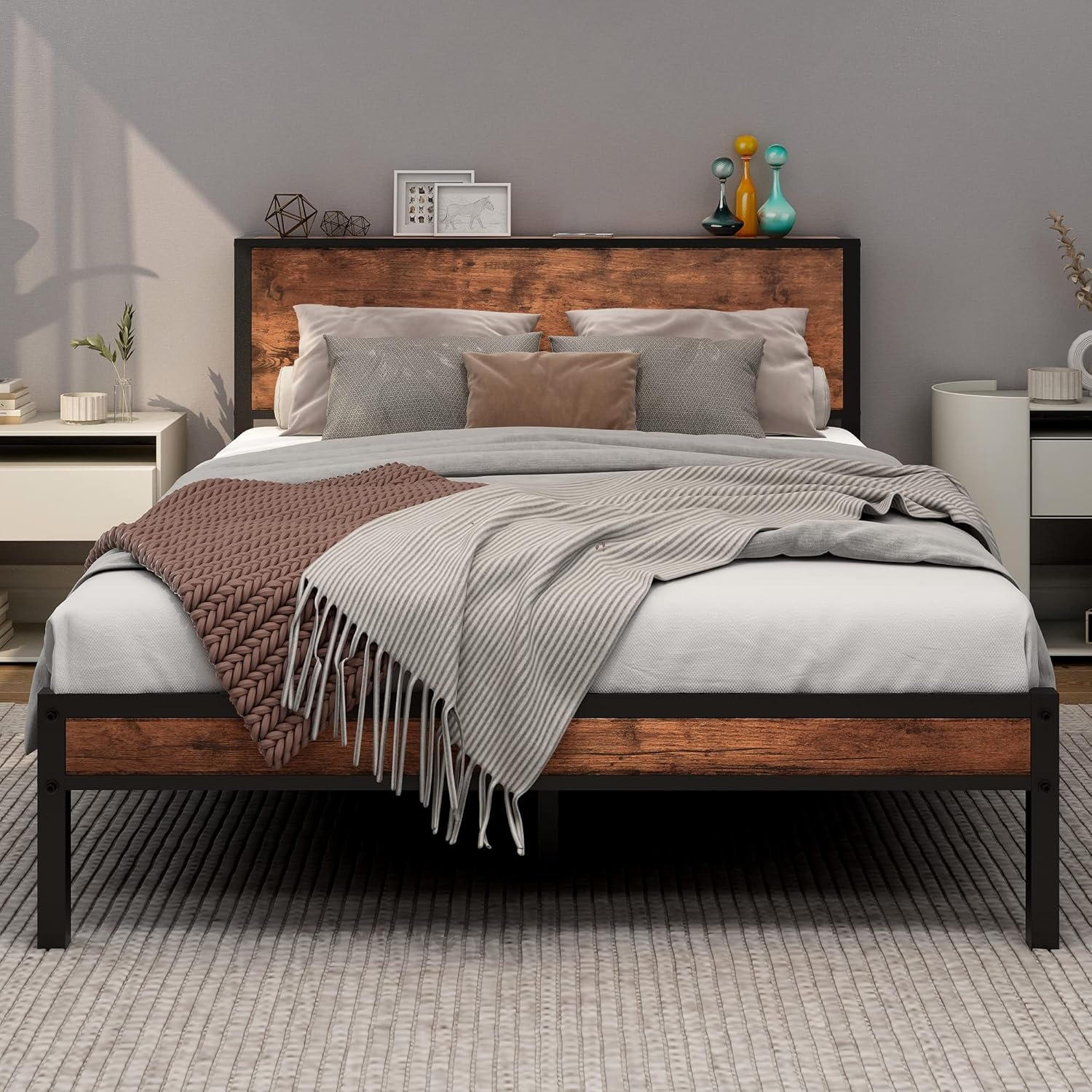 Small Double Wooden Bed: Exploring Types and Why Choose Wood